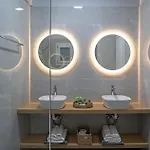 شقة Nisimos Modern