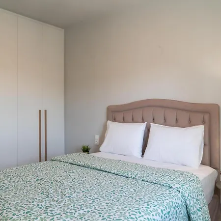 Nisimos Modern * Херсониссос