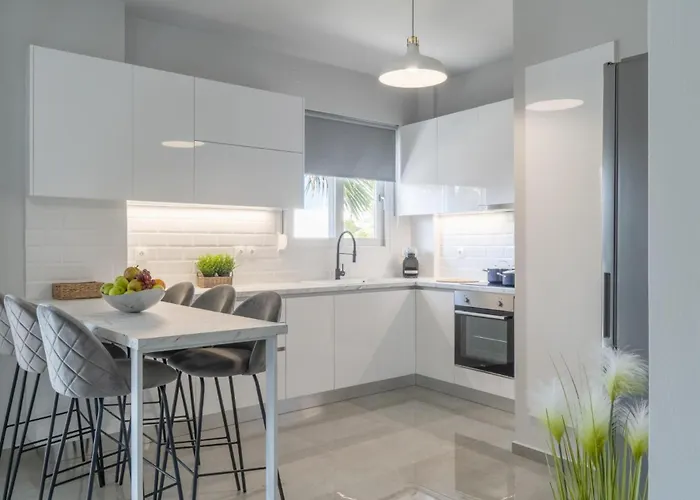 Nisimos Modern * Херсониссос