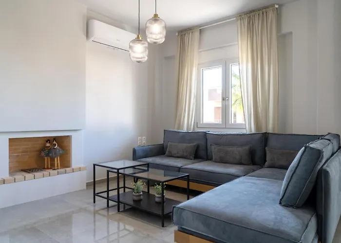 Nisimos Modern Chersonissos